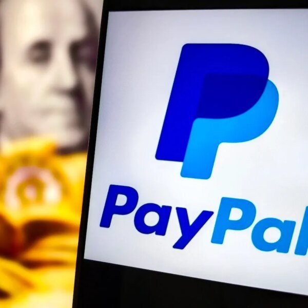 Talks to promote PayPal to Stripe and Advent are heating up