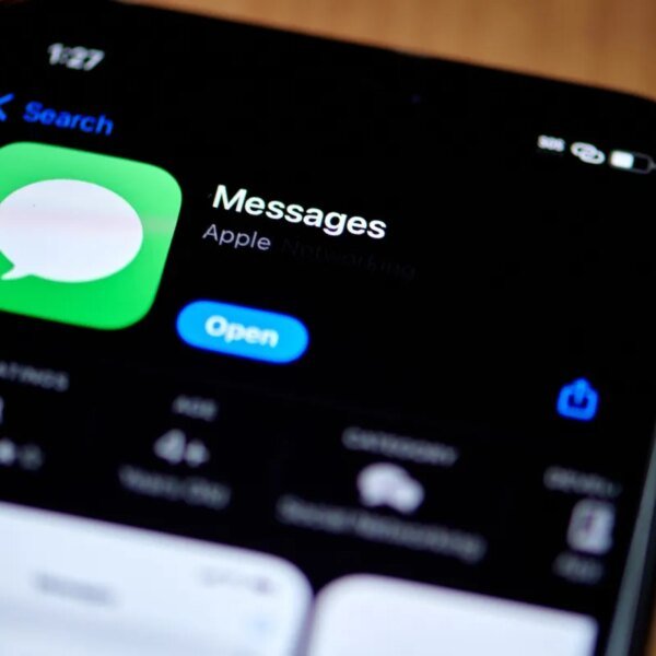 ChatGPT can now ship texts for you with new Apple Messages plug-in