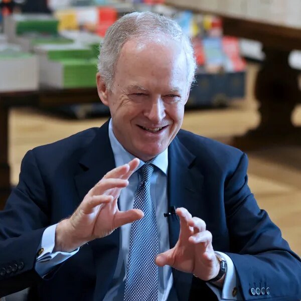 How Barnes & Noble CEO James Daunt tapped his indie bookstore cred…