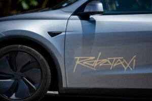 Tesla, Uber, and Waymo all get the OK to function 1000’s of robotaxis in Nevada