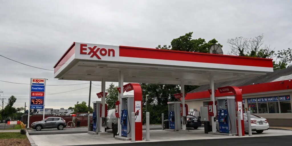 Exxon, Chevron warn gasoline costs to endure as warfare knocks refining