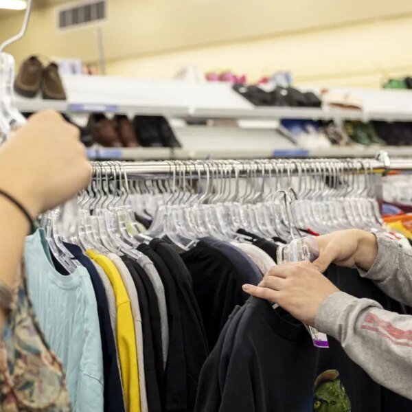 Fashion manufacturers like Zara, H&M and Levi’s desire a larger piece of…