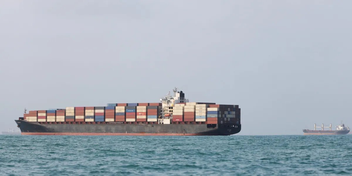 U.S. shares fall after Iran says Strait of Hormuz will stay shut