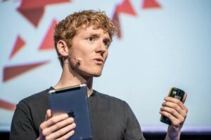 Stripe did not actually purchase OpenRouter due to the ‘singularity’