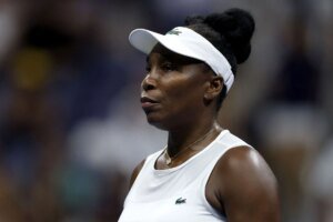 Venus Williams blames US Open schedule after late-night delay brought on by Novak Djokovic 1R marathon