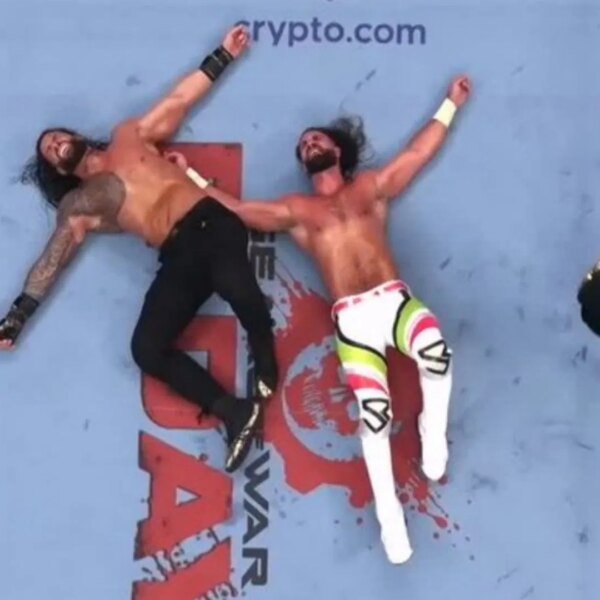 BREAKING: Shocking end to WWE World Heavyweight Title match between Roman Reigns&hellip;