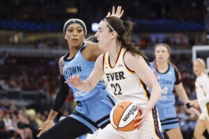 “Darren Carrington really raised a piece of crap”: NFL followers react as DiJonai Carrington’s father’s profession will get dragged in WNBA controversy