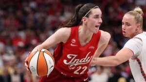 Caitlin Clark, Indiana Fever go into FIBA World Cup break with massive win over Connecticut