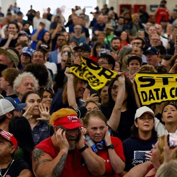 Tea Party founder Amy Kremer launches AI information heart revolt bus tour