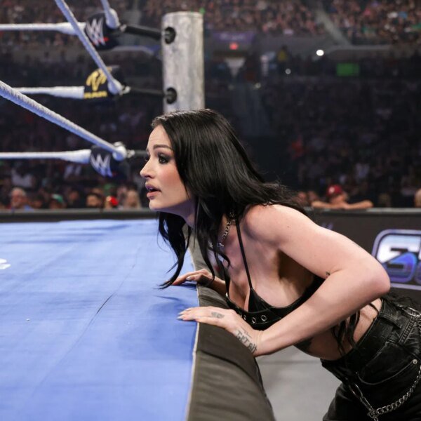 WWE: Best Wishes to WWE Star Paige 