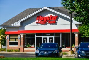 Flagstar Bank: Still Avoiding Common And Preferred Shares (NYSE:FLG)