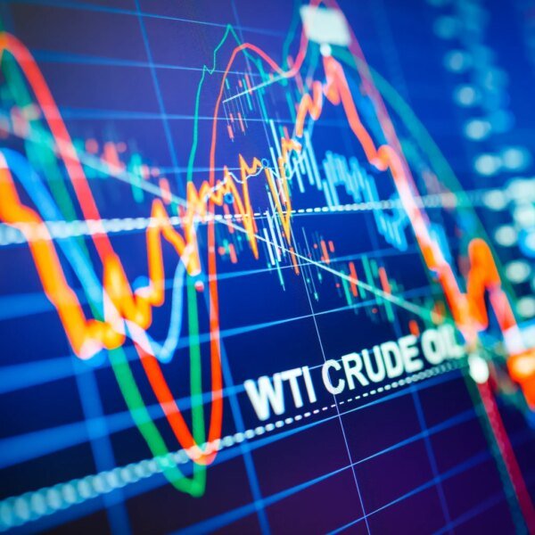 The 1-Minute Market Report, August 15, 2026 (NYSEARCA:VOO)