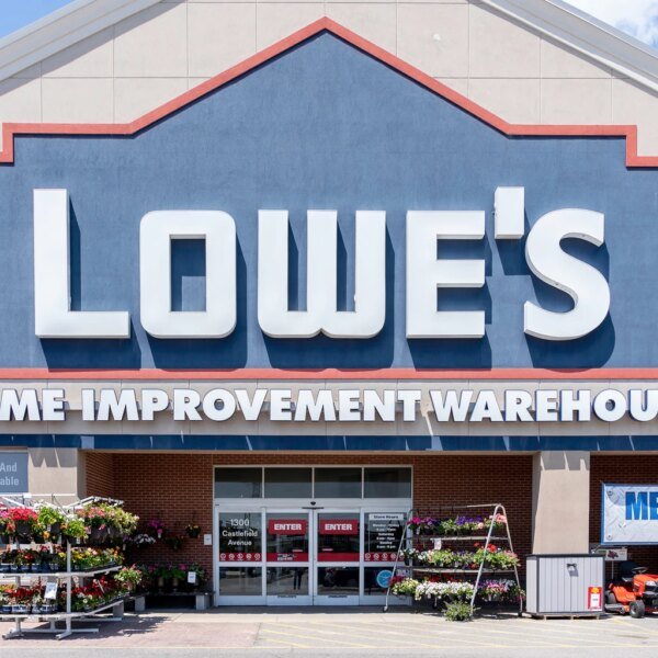 Lowe’s: The Retailer To Watch And Wait, Even As Q2 Results Saw…