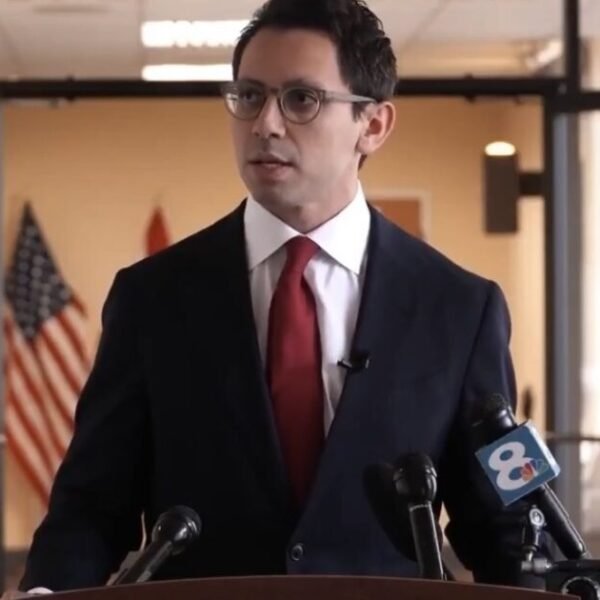 (VIDEO) Florida Gubernatorial Candidate James Fishback Claims Byron Donalds Under Federal Investigation&hellip;