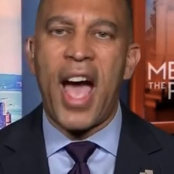 Hakeem Jeffries Rejects DSA Agenda — But Welcomes Them Into Democrats’ ‘Broad…