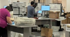 California Man Arrested After Police Catch Him Stealing Unvoted Ballots in Maricopa County, Arizona * The Gateway Pundit * by Jordan Conradson