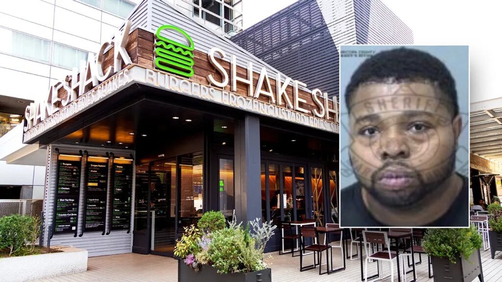 Shake Shack worker in Phoenix faces armed theft and kidnapping costs