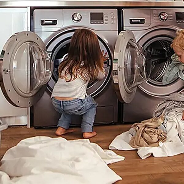 Kansas little one, 4, dies after garments dryer electrocution