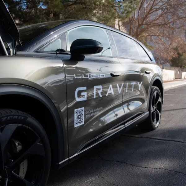Lucid’s turnaround plan hinges on $1.4B in money financial savings, robotaxis