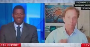 WATCH: CNN Economist Swallows a Fly Mid-Sentence and Keeps Talking About Jobs Numbers * The Gateway Pundit * by Cassandra MacDonald