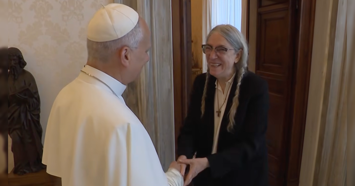 ‘Shared Mission’: Pope Leo XIV Meets with Radical Pro-Abortion Rocker Patti Smith * The Gateway Pundit * by Margaret Flavin