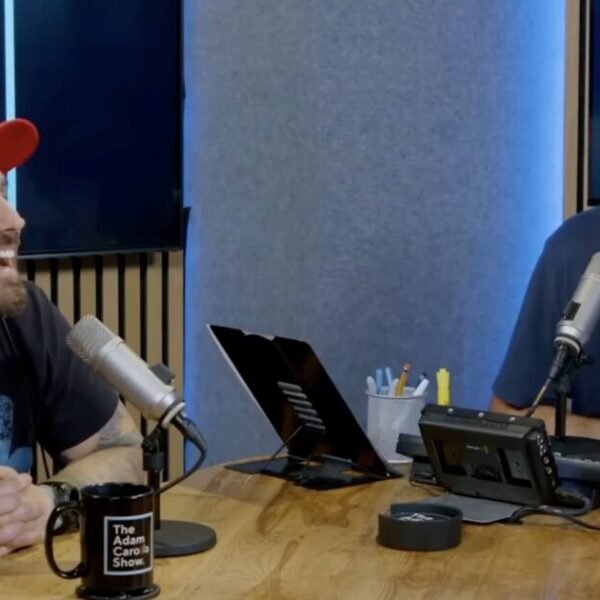 Adam Carolla Brutally Destroys Chris Cuomo After Cuomo Texts Him Upset Over&hellip;