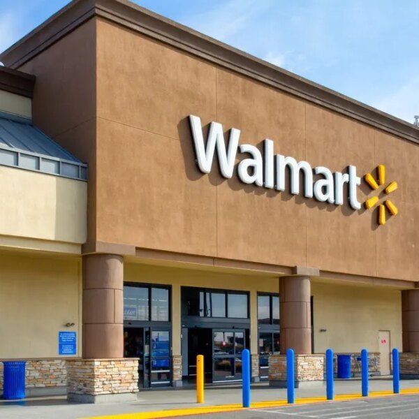 Walmart to lastly begin accepting Apple Pay and Google Pay