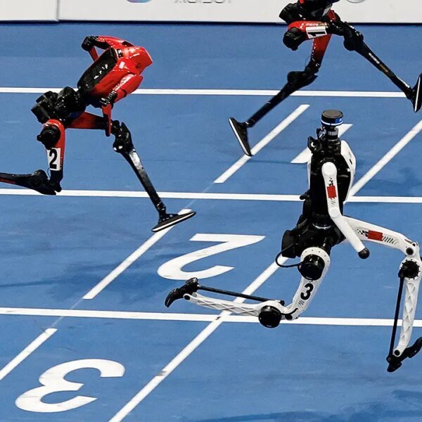 TianGong Ultra humanoid robotic outruns Usain Bolt at Beijing Games