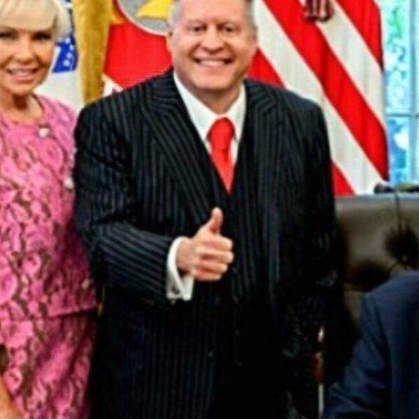 WAYNE ROOT: The Biggest Development of My seventeenth Interview with President Donald…