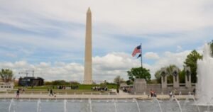 OUTRAGEOUS! Thugs VANDALIZE DC’s Beautiful World War II Memorial with Bubbles and Graffiti Containing a Disgusting Message – Trump Responds with FIRE