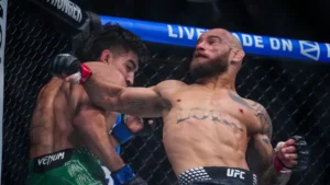 3 Fighters Who Stood Out on Saturday’s UFC Noche Card