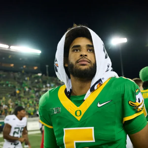 Oregon’s Slow Start Raises Questions About Its National Title Hopes