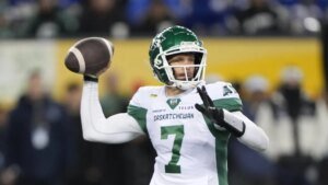 Roughriders, Blue Bombers shut in standings heading into Labour Day Classic