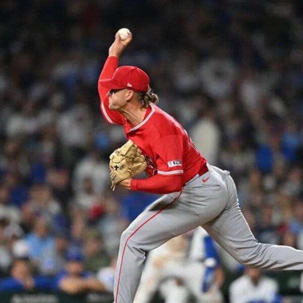 Angels re-sign RHP Shaun Anderson to minor league contract