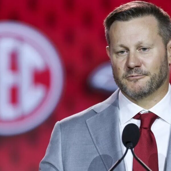 New Arkansas coach treating debut vs. North Alabama like a Super Saturday