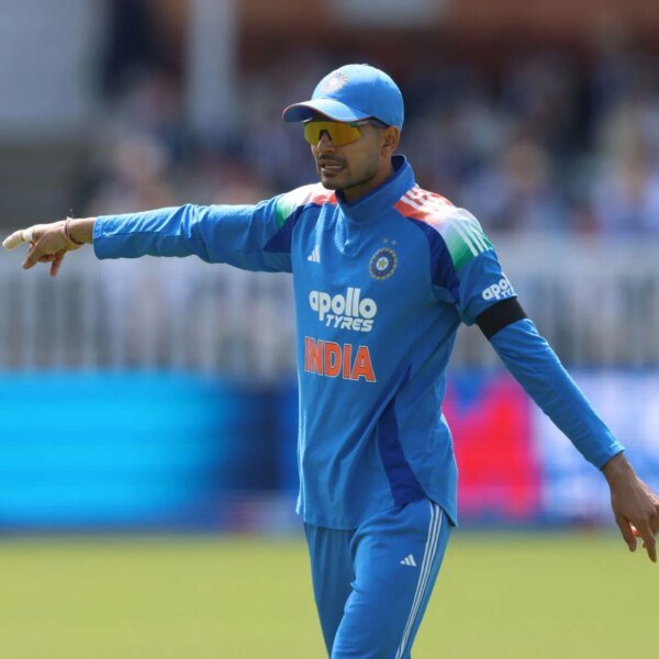 Shubman has positively misjudged the pitch