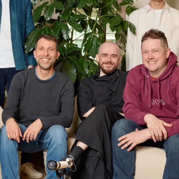Exclusive: Ineffable Intelligence provides 6 “cofounders,” hiring from Google DeepMind and InstaDeep