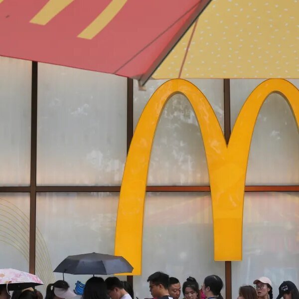 U.S. and China are divided on tariffs, however quick meals is the…