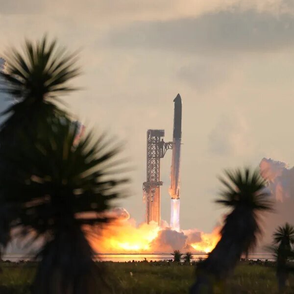 Starship reaches orbit for first time, however SpaceX lower its deliberate 10-hour…
