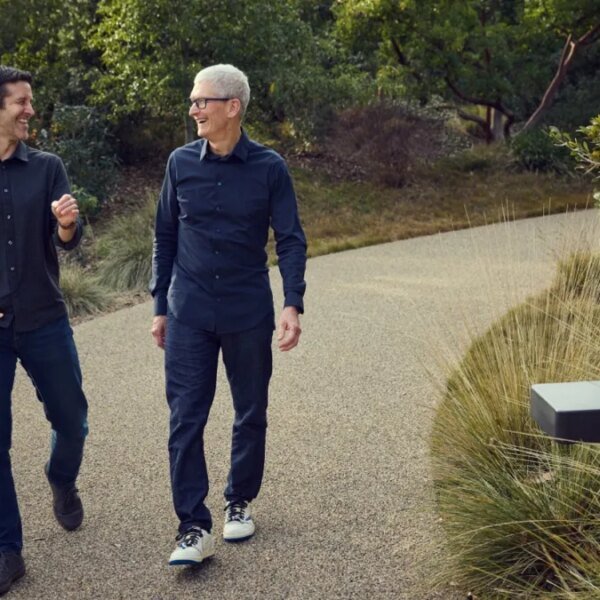 Tim Cook’s parting message: Apple is within the fingers of a product&hellip;