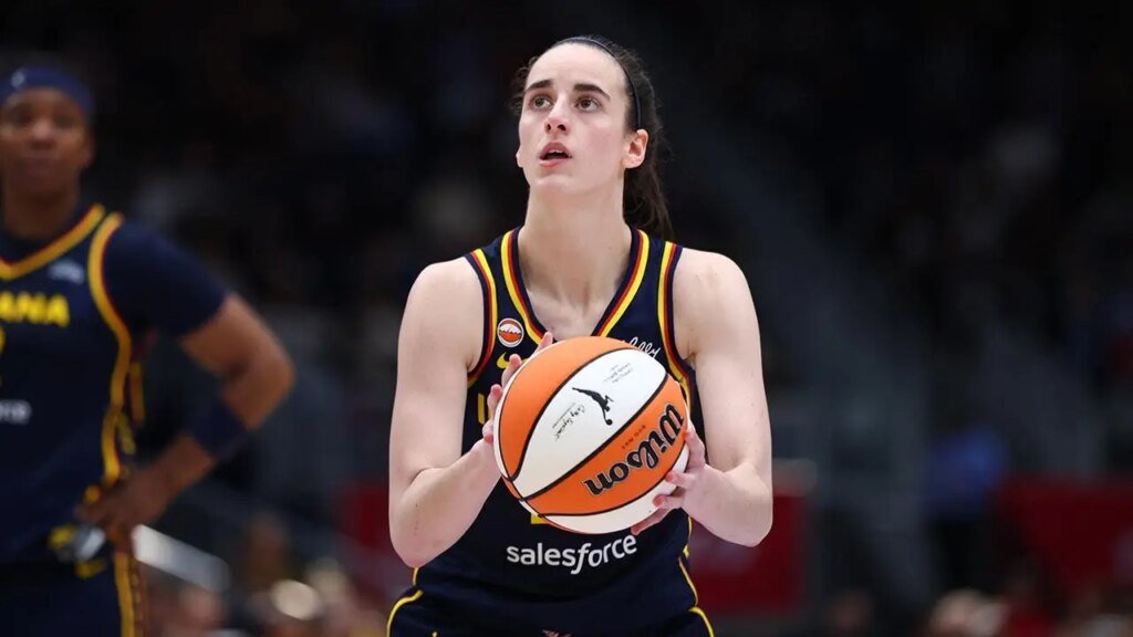Caitlin Clark returns after FIBA title as Kelsey Mitchell units WNBA scoring mark in Fever victory over Tempo