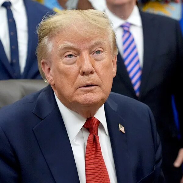 Trump bans CNN, MSNOW and Politico from the White House beginning Saturday