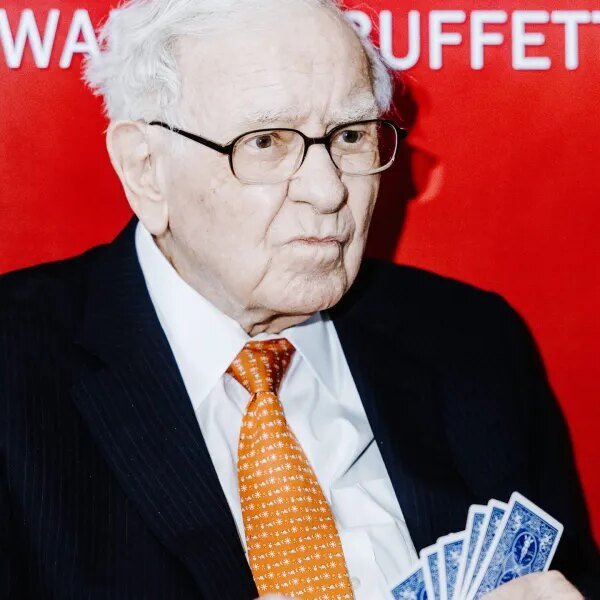 Warren Buffett palms over Berkshire chair function to son Howard to ‘guard…