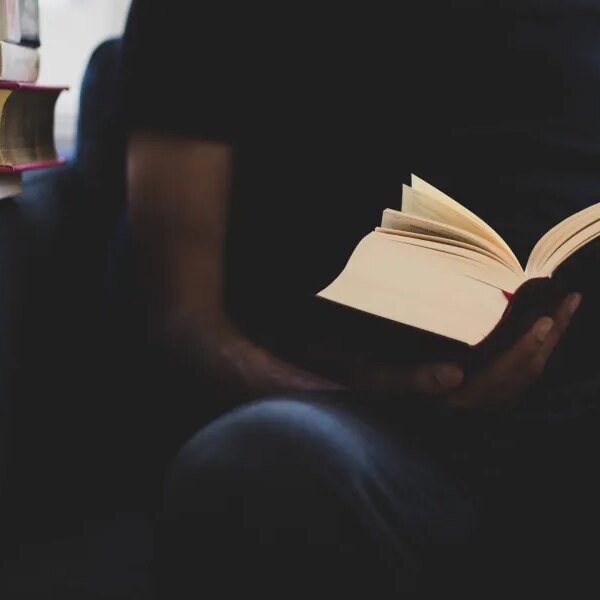 CEOs are studying fewer books due to AI—and it is beginning to&hellip;
