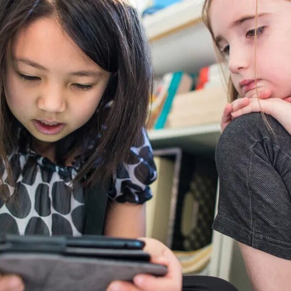 Wealthy dad and mom are shopping for their youngsters $75,000 AI education&hellip;