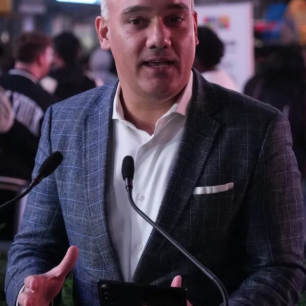 Samsung exec Dave Das says gross sales of newest foldable smartphones up…