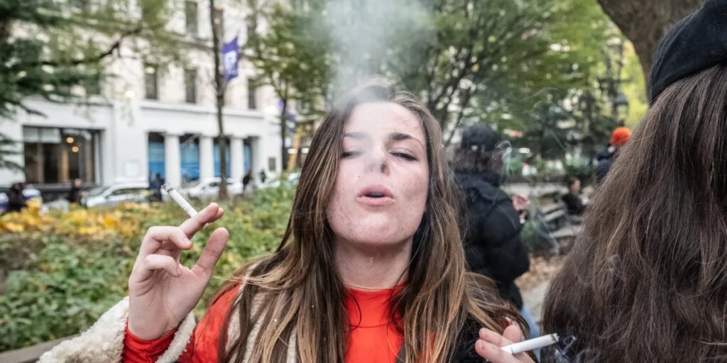 Vaping was imagined to get folks off smoking. Now e-cig customers are switching to cigarettes to stop