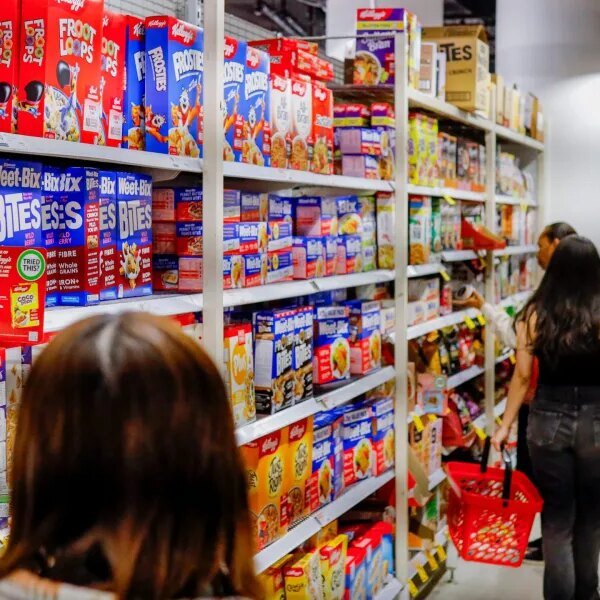 Gen Z can’t afford wholesome groceries—so many faculty college students are skipping…