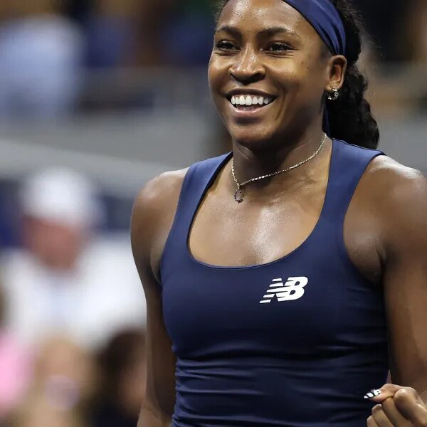 Tennis star Coco Gauff heads into the U.S. Open quarterfinals, and performs&hellip;