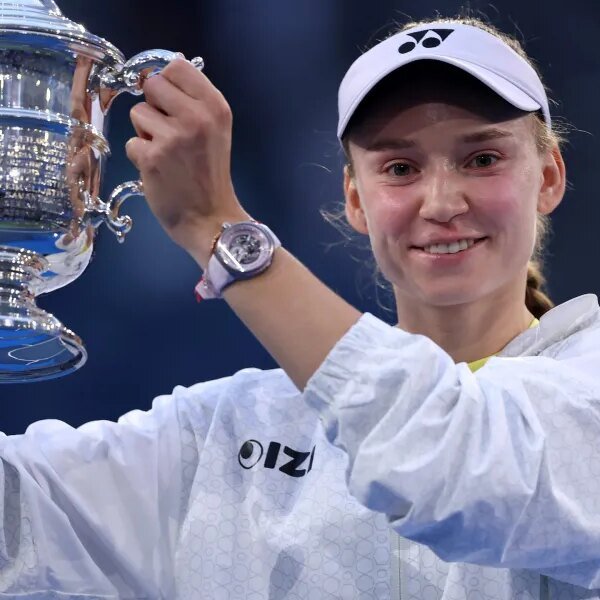 Elena Rybakina turned down 15 faculties to maintain enjoying tennis. Now she’s…